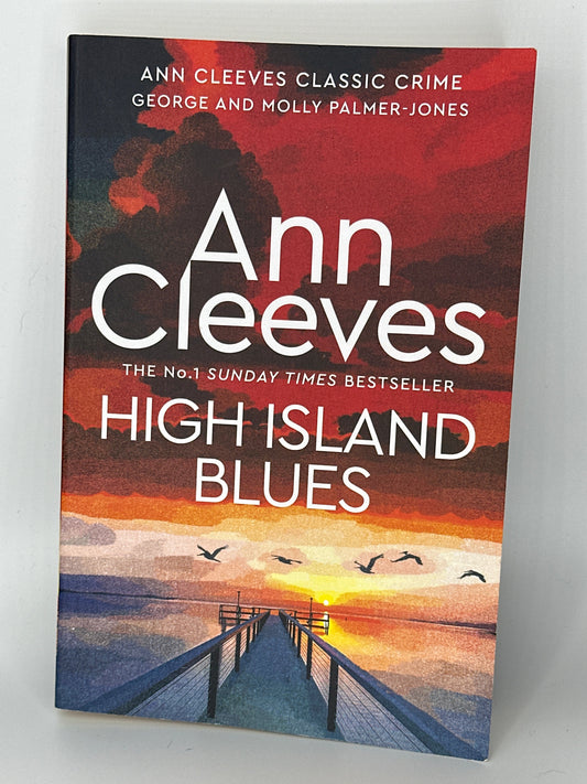 Ann Cleeves High Island Blues: A George and Molly Palmer-Jones Novel 8 actual front cover used books