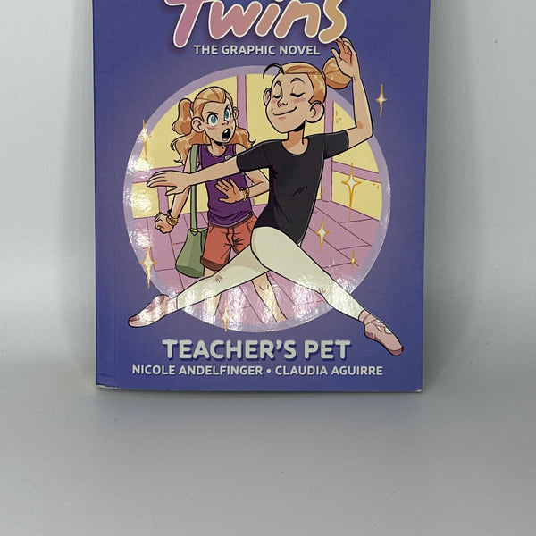 Teacher's Pet (Sweet Valley Twins: The Graphic Novel #2)