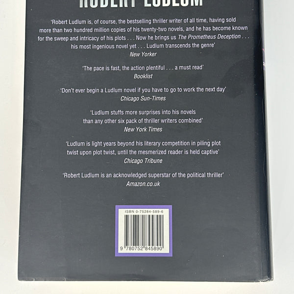 Robert Ludlum The Janson Directive back cover image