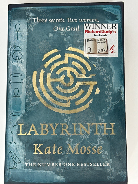 Kate Mosse Labyrinth actual front cover image