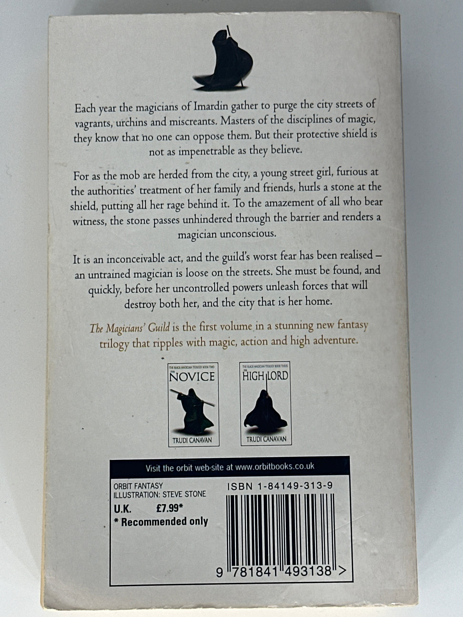Trudi Canavan Magicians Guild back cover image