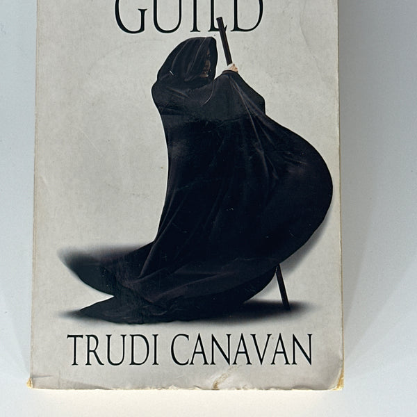 Trudi Canavan Magicians Guild front cover image