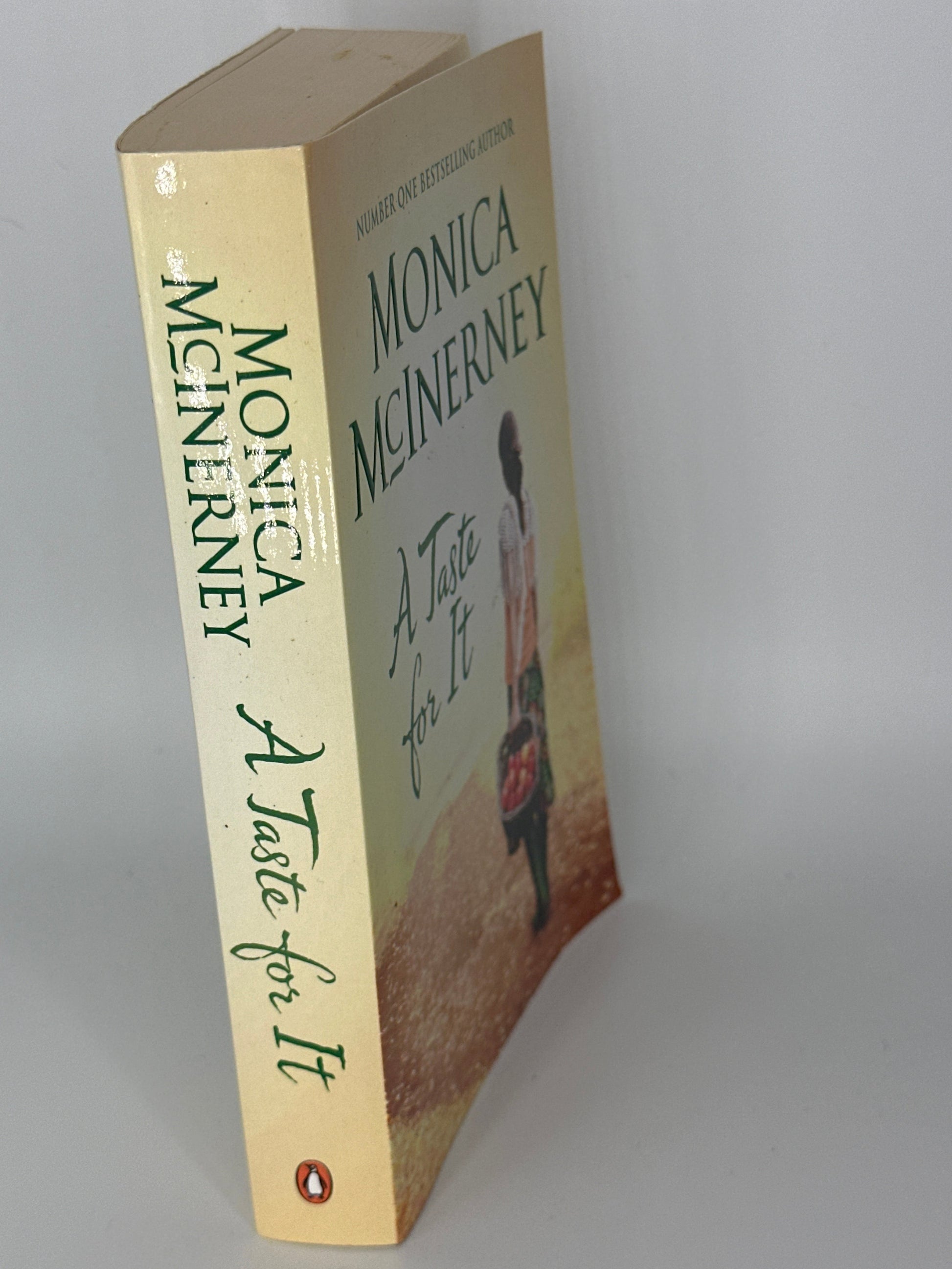Monica McInerney A Taste for It actual spine used books