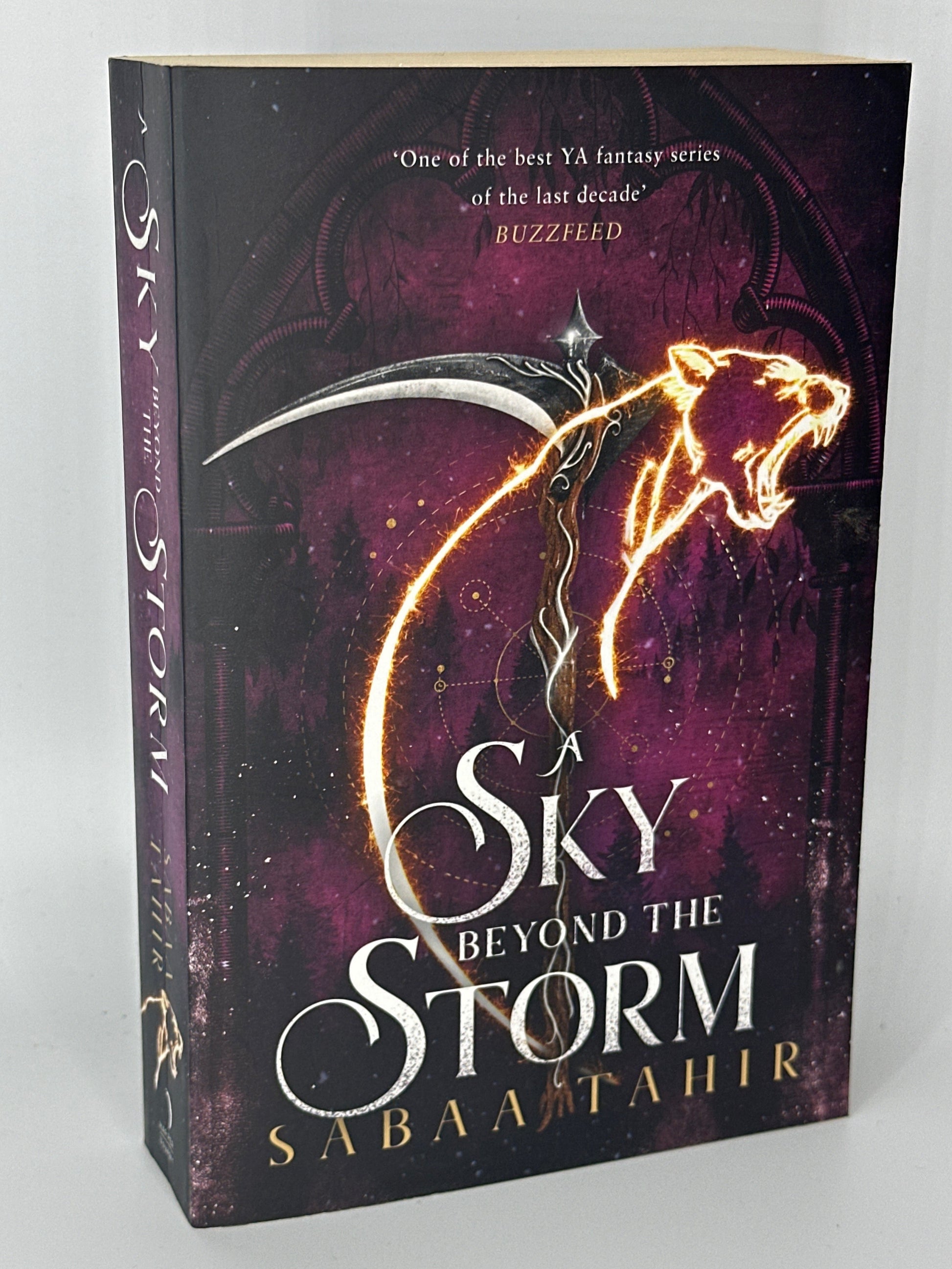 Sabaa Tahir A Sky Beyond the Storm (Book 4) actual front cover used books