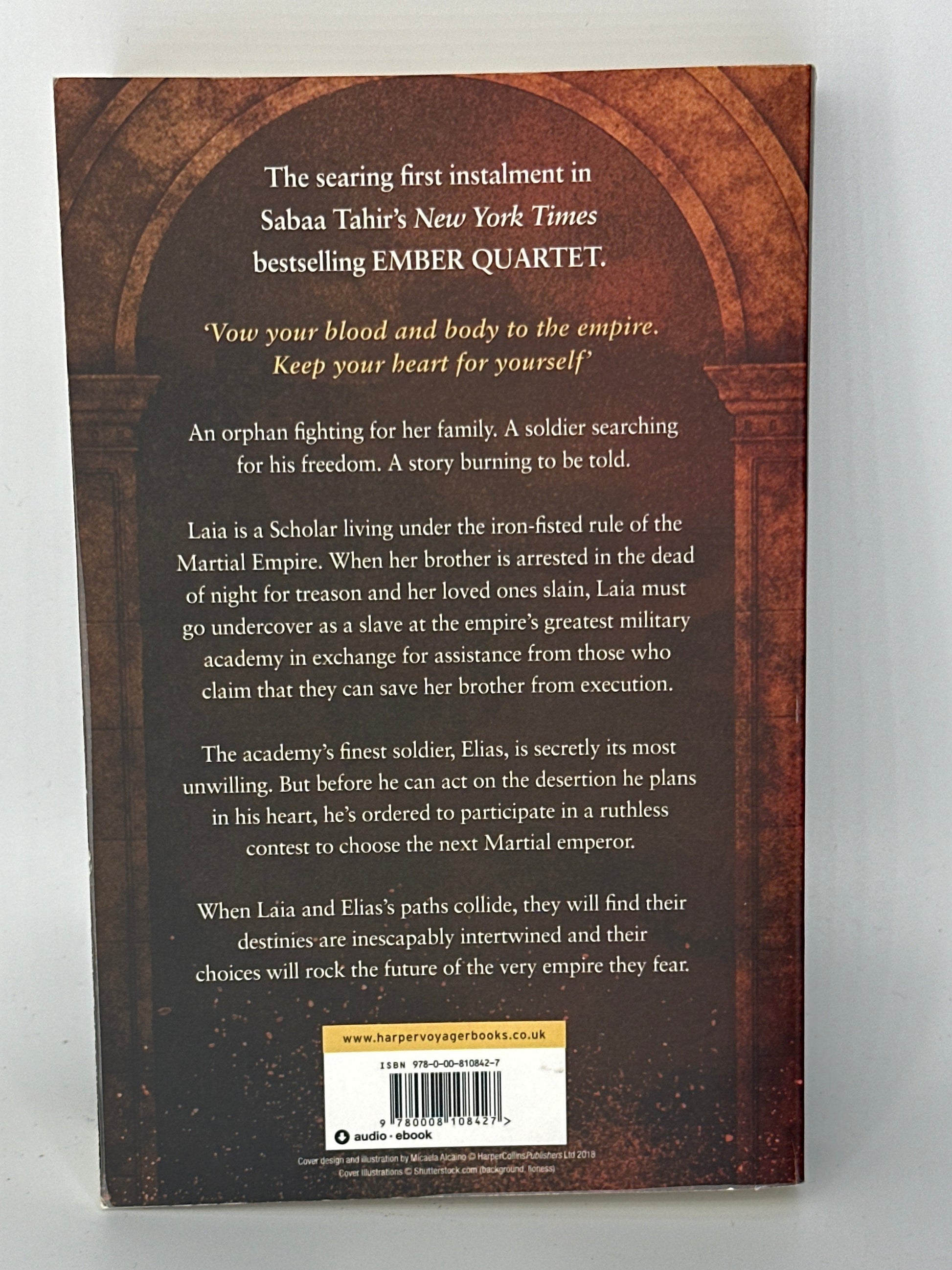 Sabaa Tahir EMBER IN THE ASHES actual back cover used books