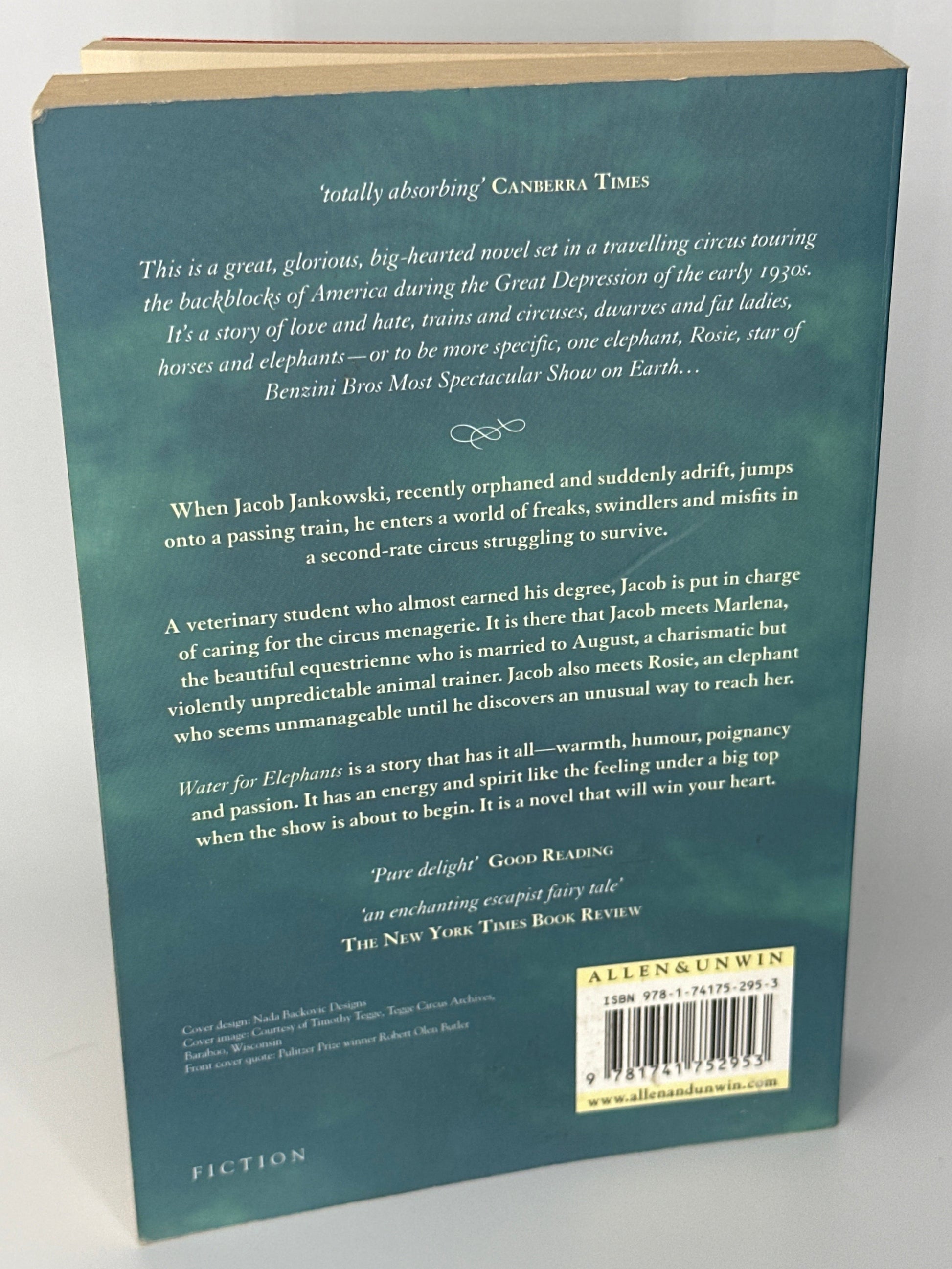 Sara Gruen Water for Elephants-a Novel actual back cover used books