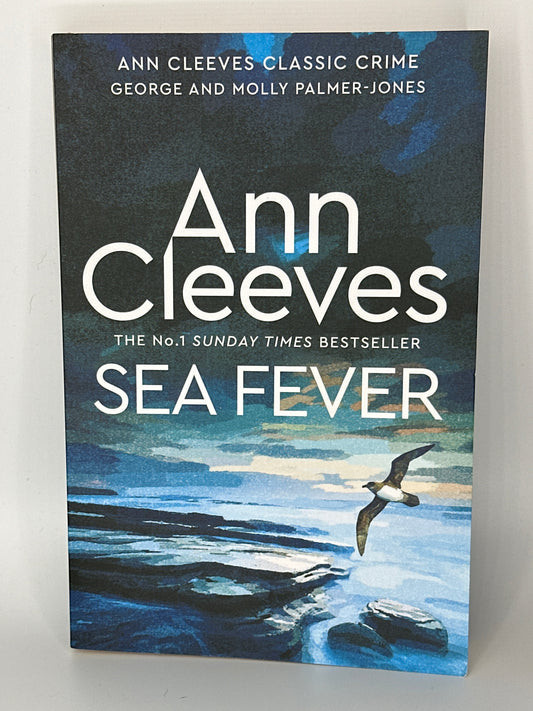 Sea Fever: A George and Molly Palmer-Jones Novel 6 actual front cover used books