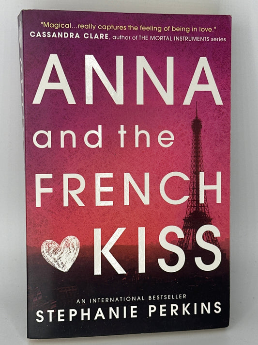 Stephanie Perkins Anna and the French Kiss actual front cover used books
