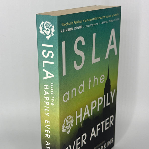 Stephanie Perkins Isla and the Happily Ever After actual spine used books