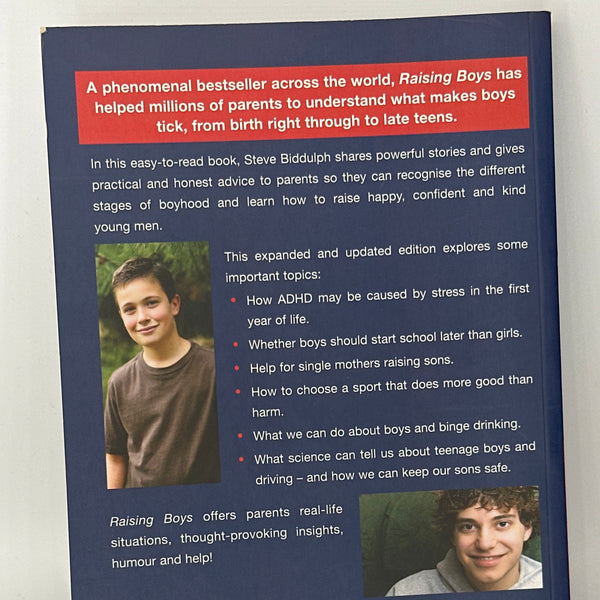 Steve Biddulph Raising Boys: Why Boys are Different - and How to Help Them Become Happy and Well-balanced Men actual back cover used books