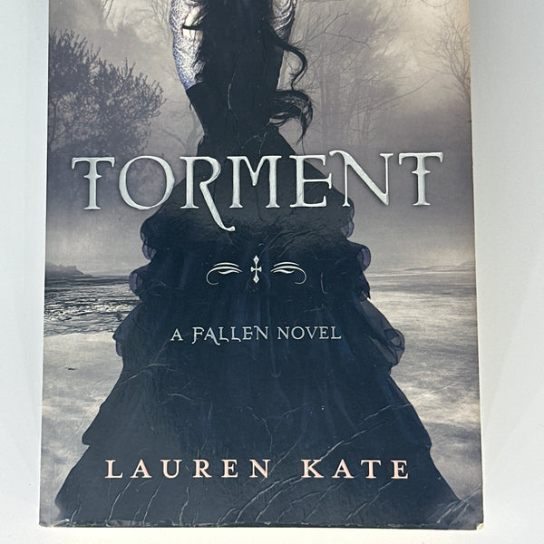 Lauren Kate Torment a Fallen Novel front cover image